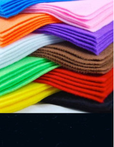 FIELTRO NEGRO 23x30 cm 10...