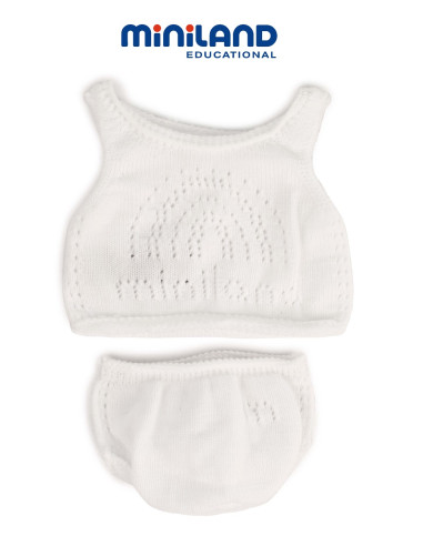 CONJUNTO CAMISETA Y BRAGUITA 32 cm....